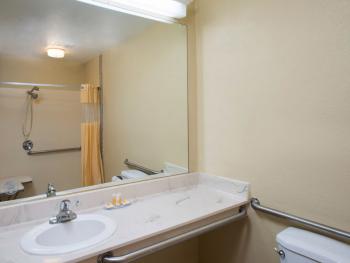 2600 Appian Way, Pinole,  #11